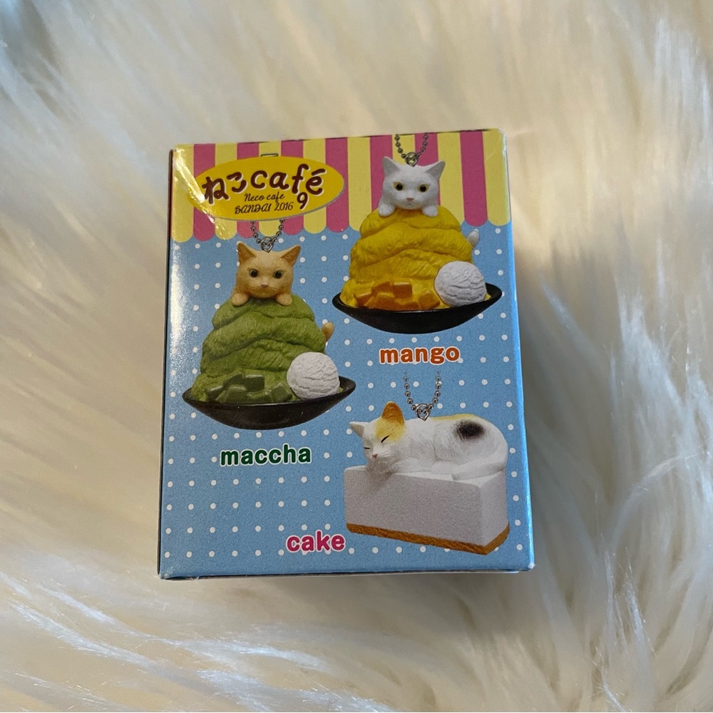 🎁3/$30 Neko Cafe Cat Keychain Blind Box BANDAI